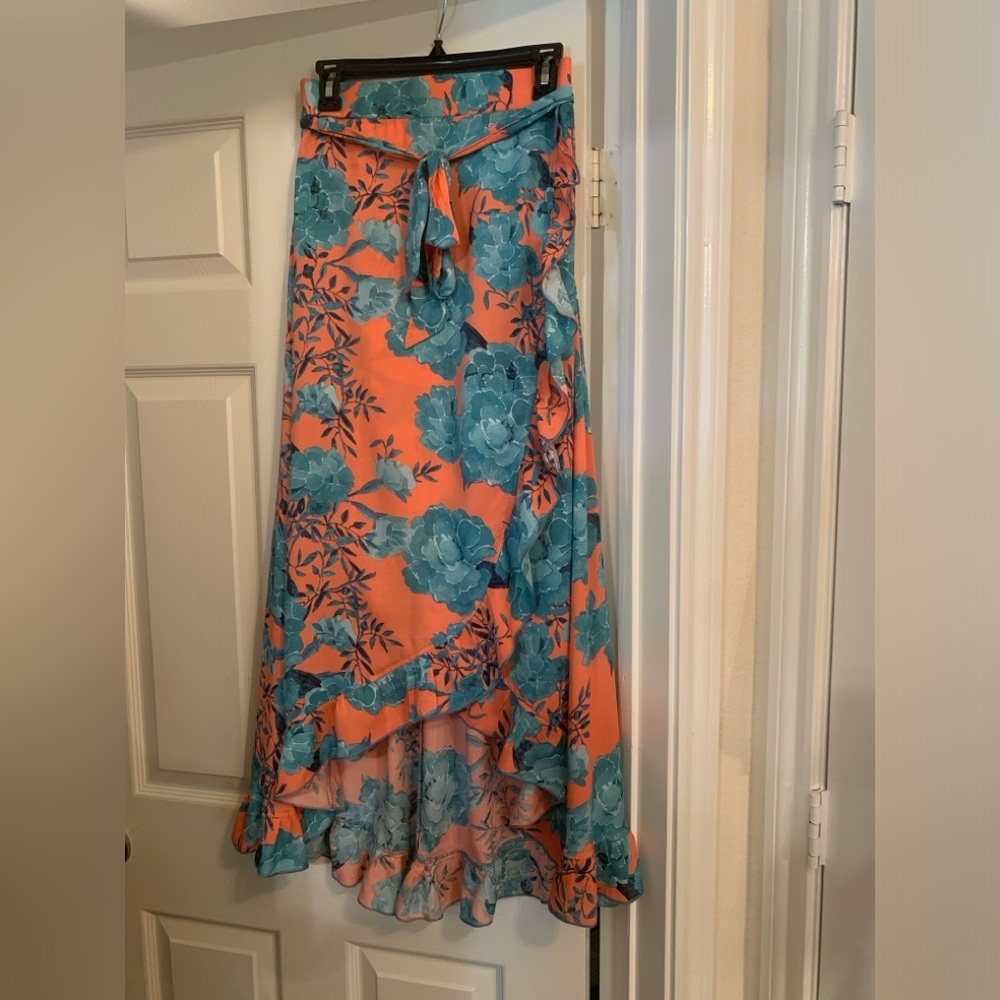 Solitaire Skirt with elastic waist & attached tie